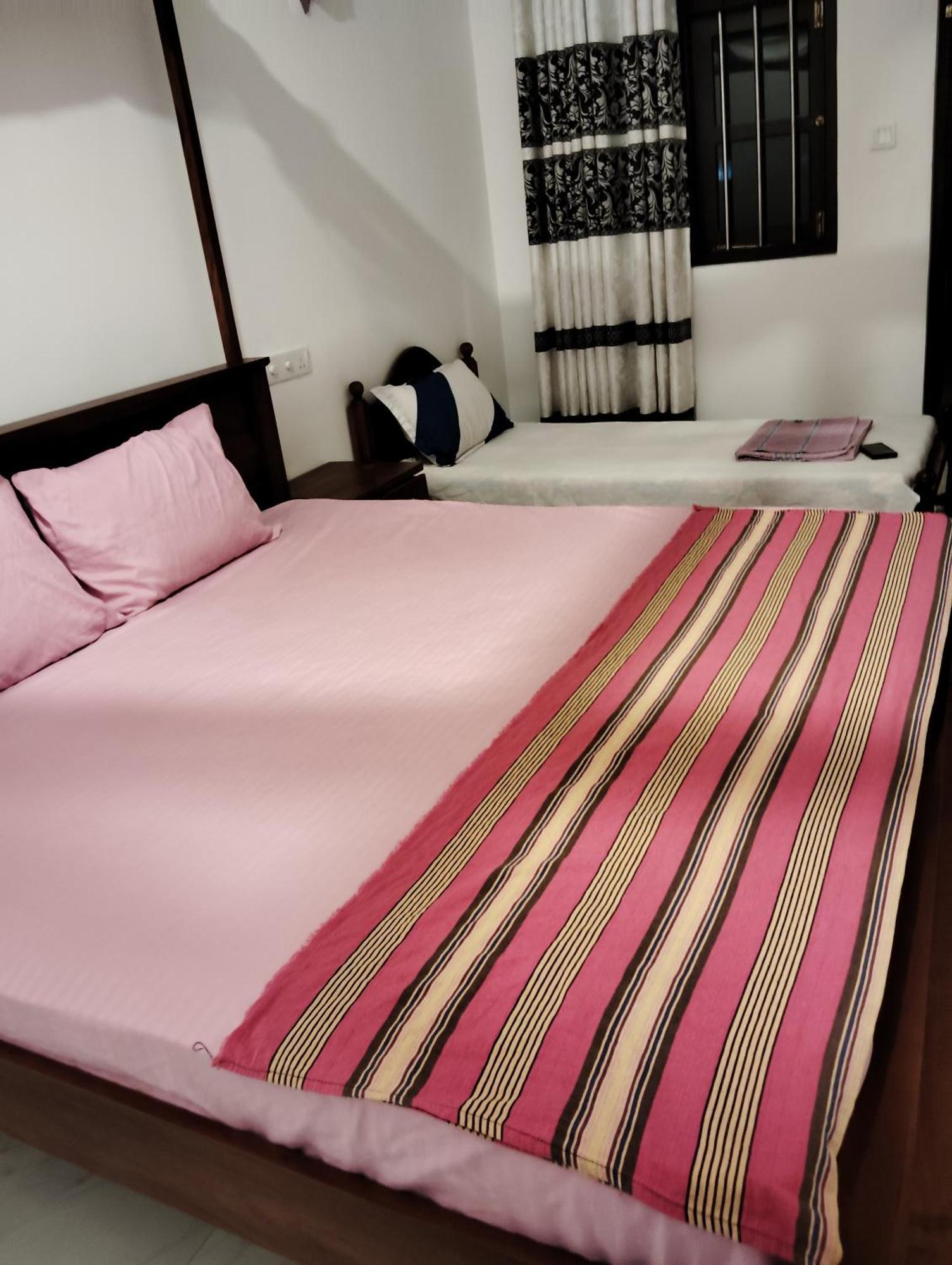 Navodya Guest Mirissa Hotel Cameră foto